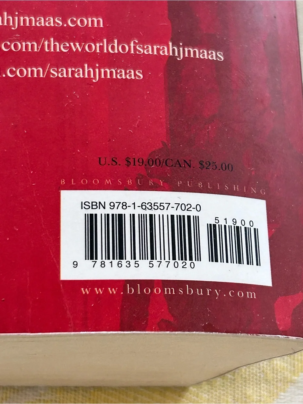 Sarah J Maas Crescent City House of Earth And Blood